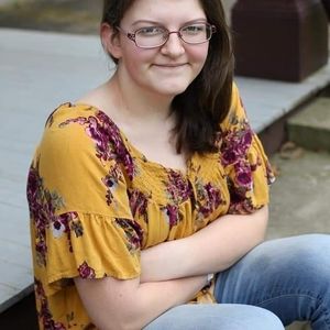 Meet your Posher, Dani